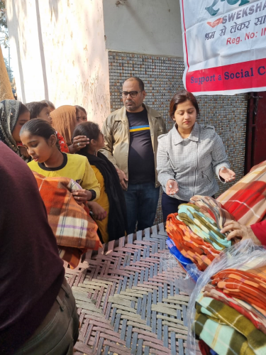 Blankets Distribution